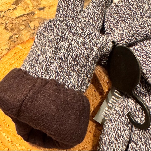 3M Thinsulate Charcoal and Black Gloves Unisex OS - Picture 7 of 7